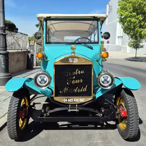 Retro Tour Madrid experience